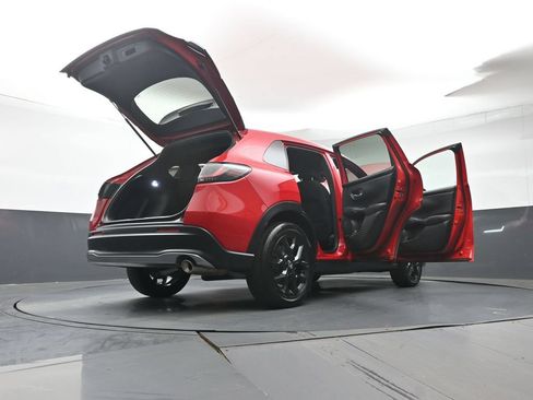 Certified 2024 Honda HR-V Sport image 45