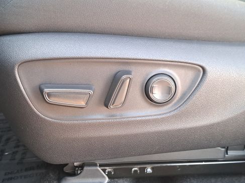 New 2025 Toyota RAV4 XLE image 14