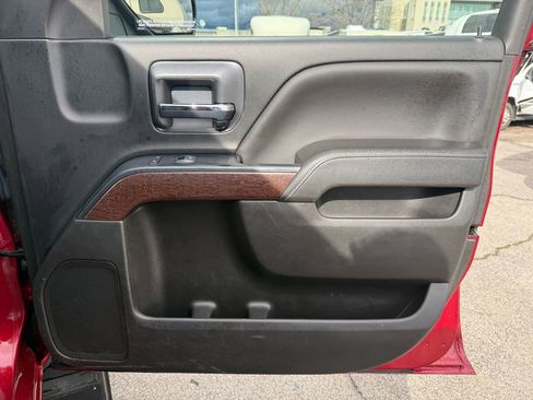 Used 2018 GMC Sierra 1500 SLE image 27