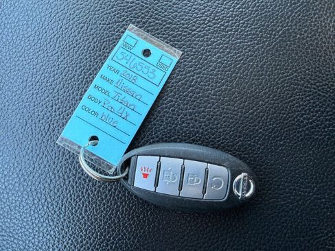 Used 2018 Nissan Titan PRO-4X image 39