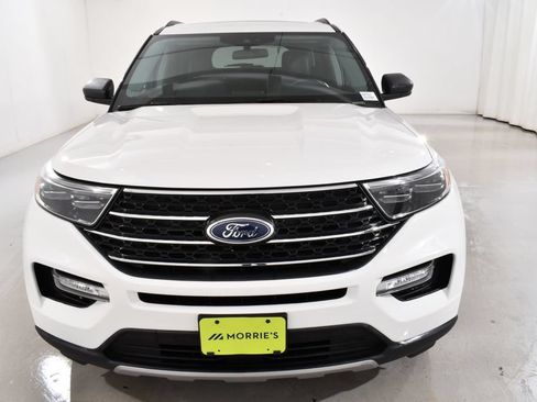 Used 2023 Ford Explorer XLT w/ Equipment Group 202A AWD/4WD image 3