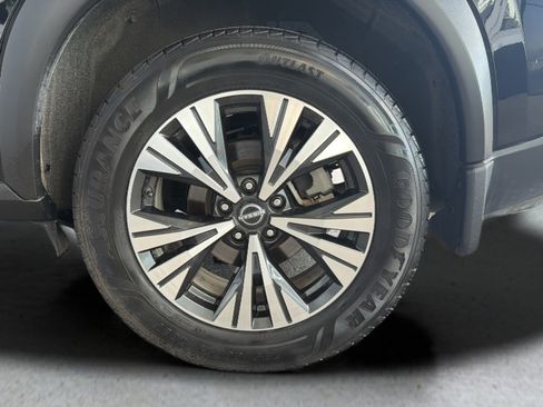 Certified 2023 Nissan Rogue SV AWD/4WD image 27