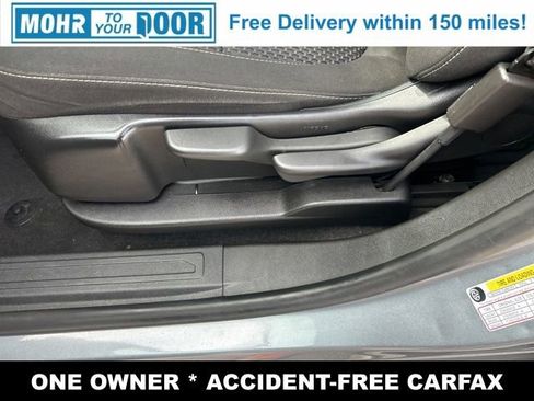 Used 2021 GMC Acadia SLE w/ LPO, Floor Liner Package image 12