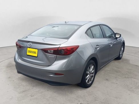 Used 2016 MAZDA MAZDA3 i Grand Touring FWD image 4