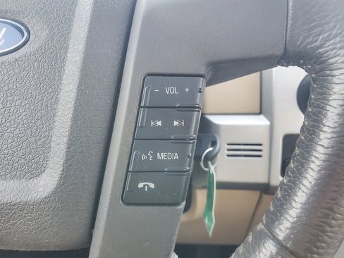 Used 2014 Ford F150 Lariat w/ Equipment Group 502A Luxury image 43