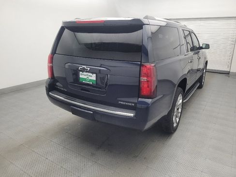 Used 2019 Chevrolet Suburban Premier AWD/4WD image 7