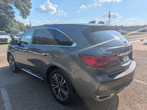 Used 2019 Acura MDX w/ Technology Package FWD image 2