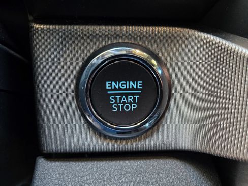 Used 2024 Ford F250 Platinum AWD/4WD image 23
