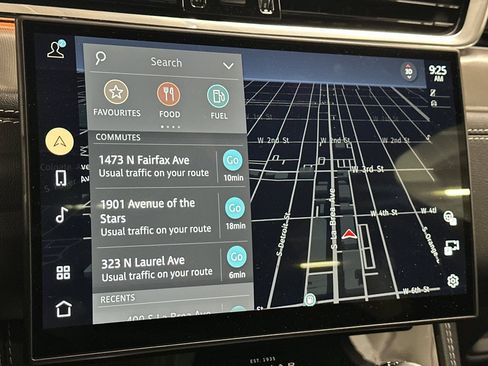 Used 2026 Jaguar F-PACE R-Dynamic S image 21