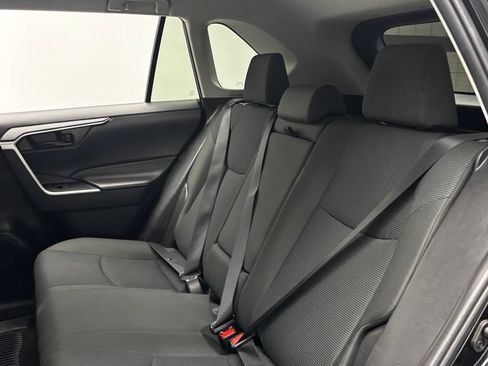 Used 2024 Toyota RAV4 LE AWD/4WD image 30