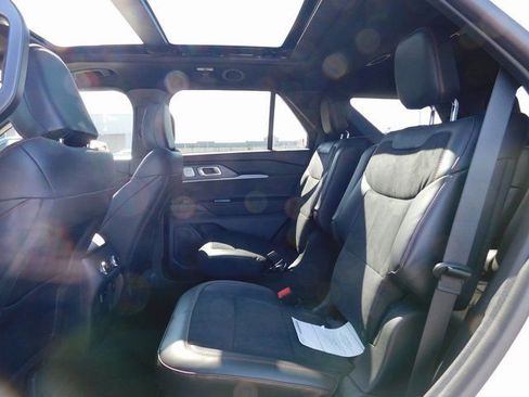 New 2025 Ford Explorer ST w/ Sun And Sound Package image 17