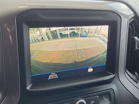 Used 2020 Chevrolet Silverado 1500 Custom w/ Custom Value Package image 19