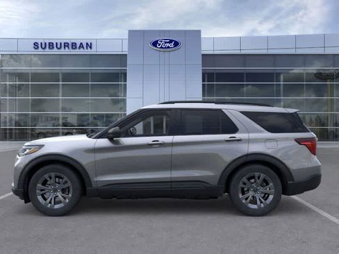 New 2026 Ford Explorer Active w/ Active Comfort Package image 3