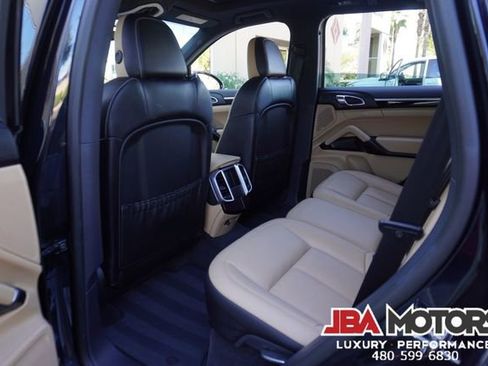 Used 2017 Porsche Cayenne S image 14