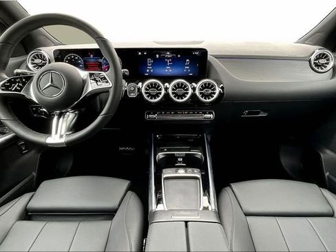 New 2026 Mercedes-Benz GLA 250 4MATIC image 7