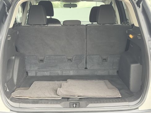 Used 2015 Ford Escape SE w/ Equipment Group 201A AWD/4WD image 28