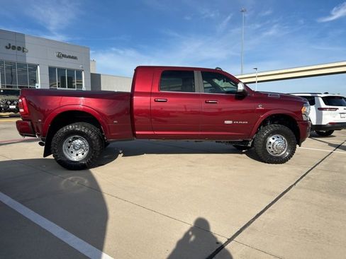 Used 2022 RAM 3500 Limited image 12