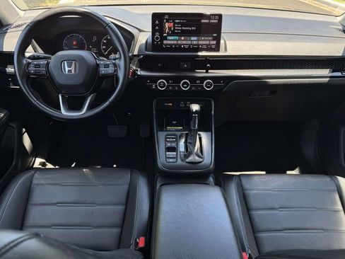 Used 2025 Honda CR-V EX-L image 2