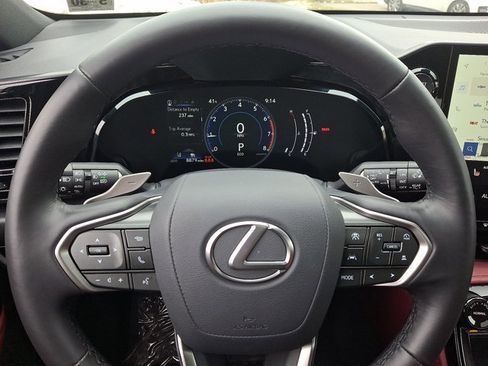 Certified 2025 Lexus NX 350 AWD w/ Premium Package image 18