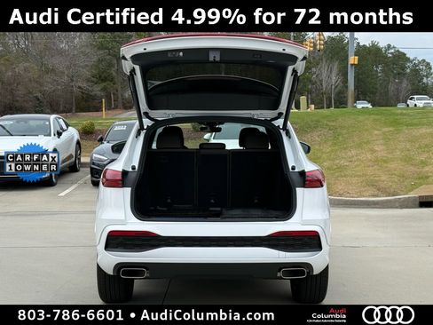 Used 2025 Audi Q5 Premium w/ Convenience Package image 16