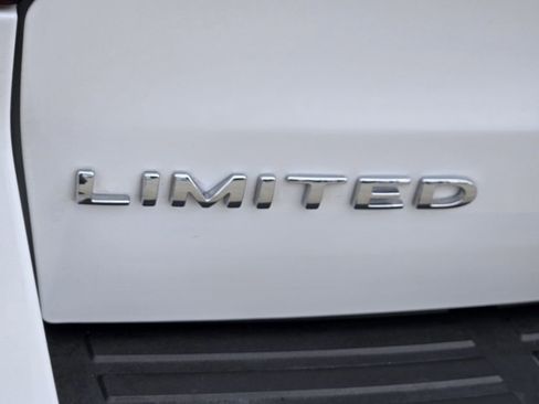 Used 2024 Ford Expedition Max Limited RWD image 11
