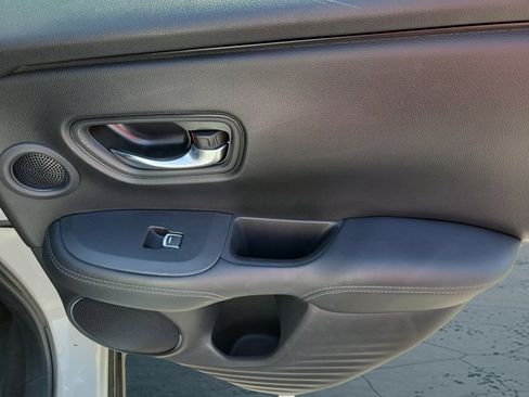 Certified 2023 Honda HR-V EX-L image 19