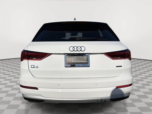 Used 2021 Audi Q3 2.0T Premium AWD/4WD image 4