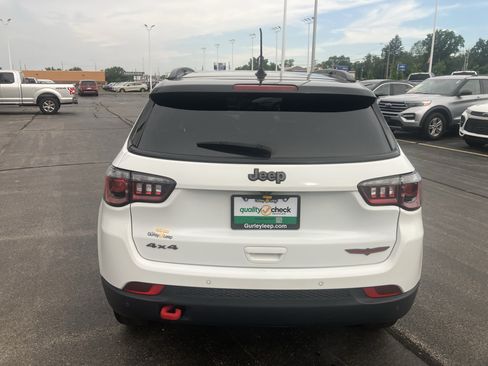 Used 2023 Jeep Compass Trailhawk w/ Sun and Sound Group AWD/4WD image 6