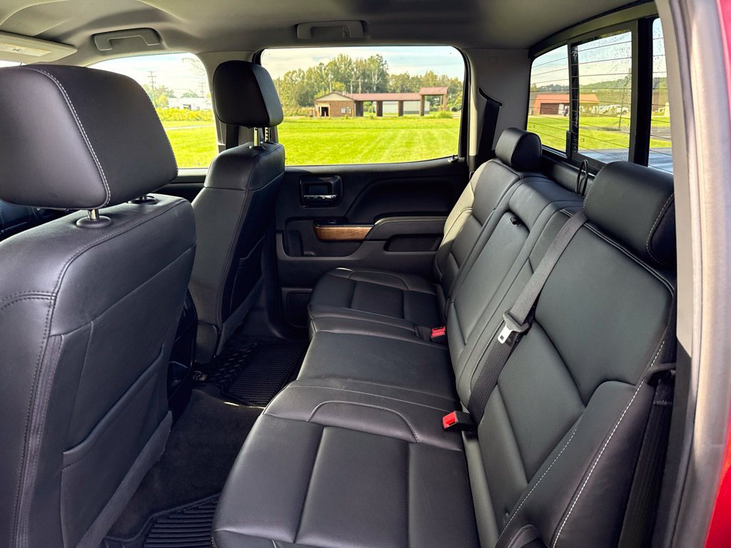 Used 2018 Chevrolet Silverado 1500 LTZ w/ Sport Package AWD/4WD image 27