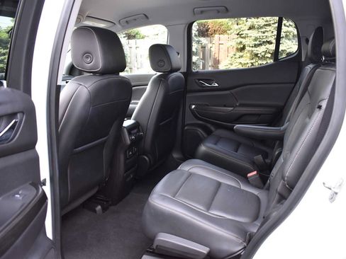 Used 2019 GMC Acadia SLT AWD/4WD image 9