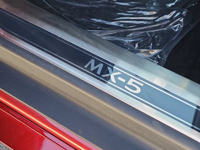 New 2026 MAZDA MX-5 Miata Club w/ Interior Package RWD image 20
