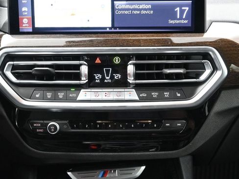 Used 2024 BMW X3 M40i w/ Premium Package image 23