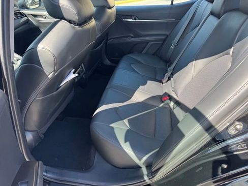 Used 2023 Toyota Camry XLE FWD image 12