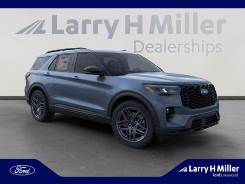 New 2026 Ford Explorer ST w/ Sun And Sound Package image 7