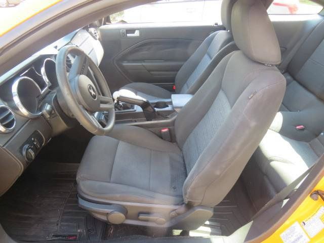 Used 2007 Ford Mustang Coupe RWD image 10