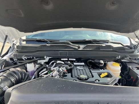 Used 2025 RAM 2500 Tradesman image 31