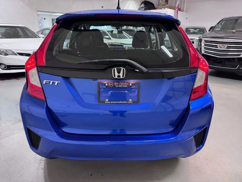 Used 2016 Honda Fit LX image 4
