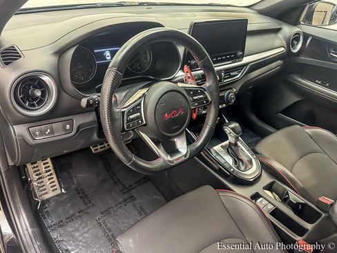 Used 2023 Kia Forte GT image 11