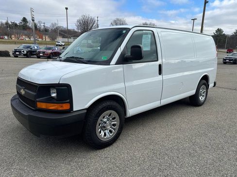 Used 2013 Chevrolet Express 1500 image 1