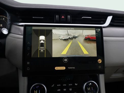 Used 2025 Jaguar F-PACE R-Dynamic S image 26