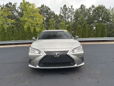 Used 2020 Lexus ES 350 w/ Premium Package FWD image 10