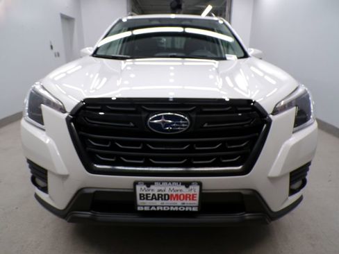 Used 2023 Subaru Forester Premium image 7