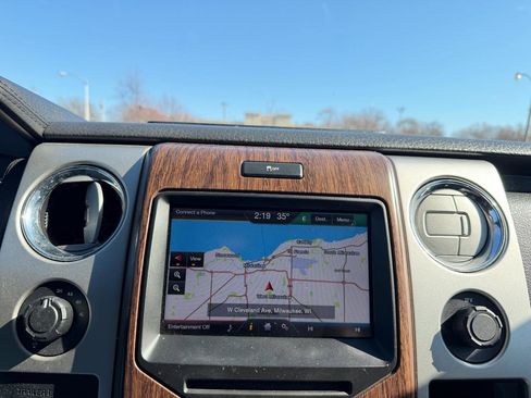 Used 2013 Ford F150 Lariat w/ Luxury Equipment Group image 13