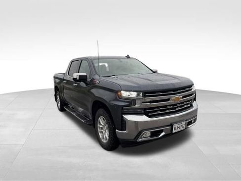 Used 2020 Chevrolet Silverado 1500 LTZ w/ Z71 Off-Road Package AWD/4WD image 1