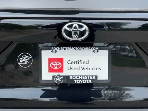 Certified 2025 Toyota RAV4 XLE AWD/4WD image 37