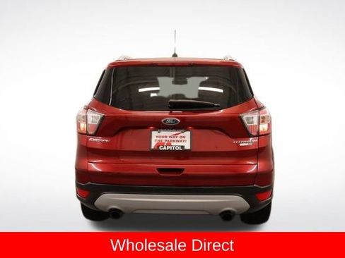 Used 2017 Ford Escape Titanium image 3