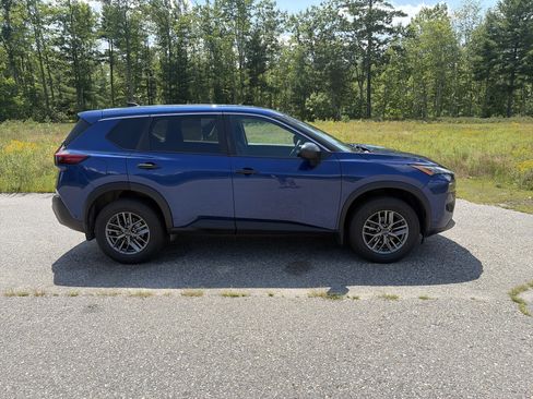 Certified 2023 Nissan Rogue S AWD/4WD image 4
