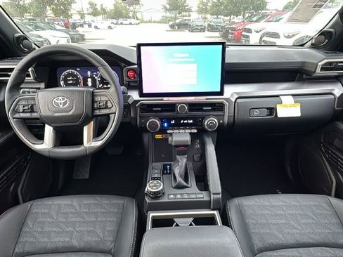 Used 2025 Toyota 4Runner TRD Off-Road Premium w/ Tow Technology Package image 24