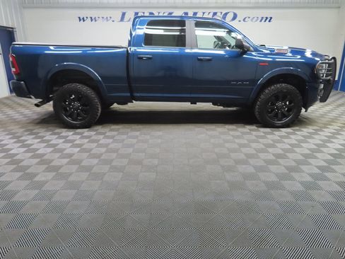 Used 2022 RAM 2500 Laramie w/ Night Edition AWD/4WD image 2