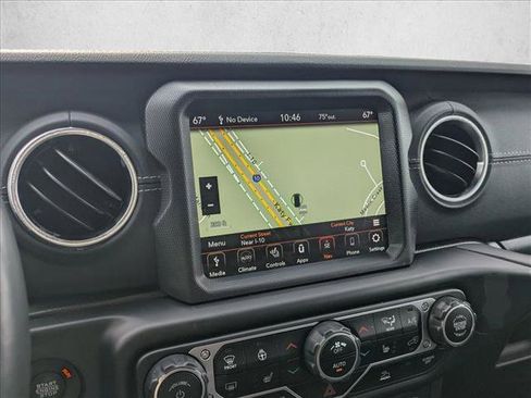 Used 2022 Jeep Wrangler Unlimited Sahara w/ Cold Weather Group AWD/4WD image 14